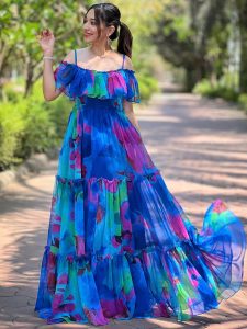 Explore the Latest Seasonal Fashion Trends of 2025